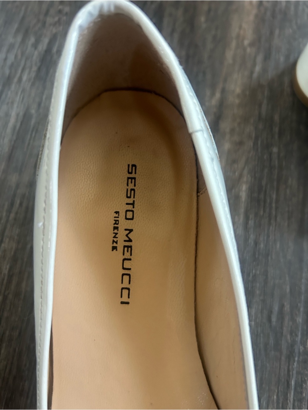Sesto Meucci Cream Patent Ballet Flats with Metallic Bead Pom - Picture 2 of 6